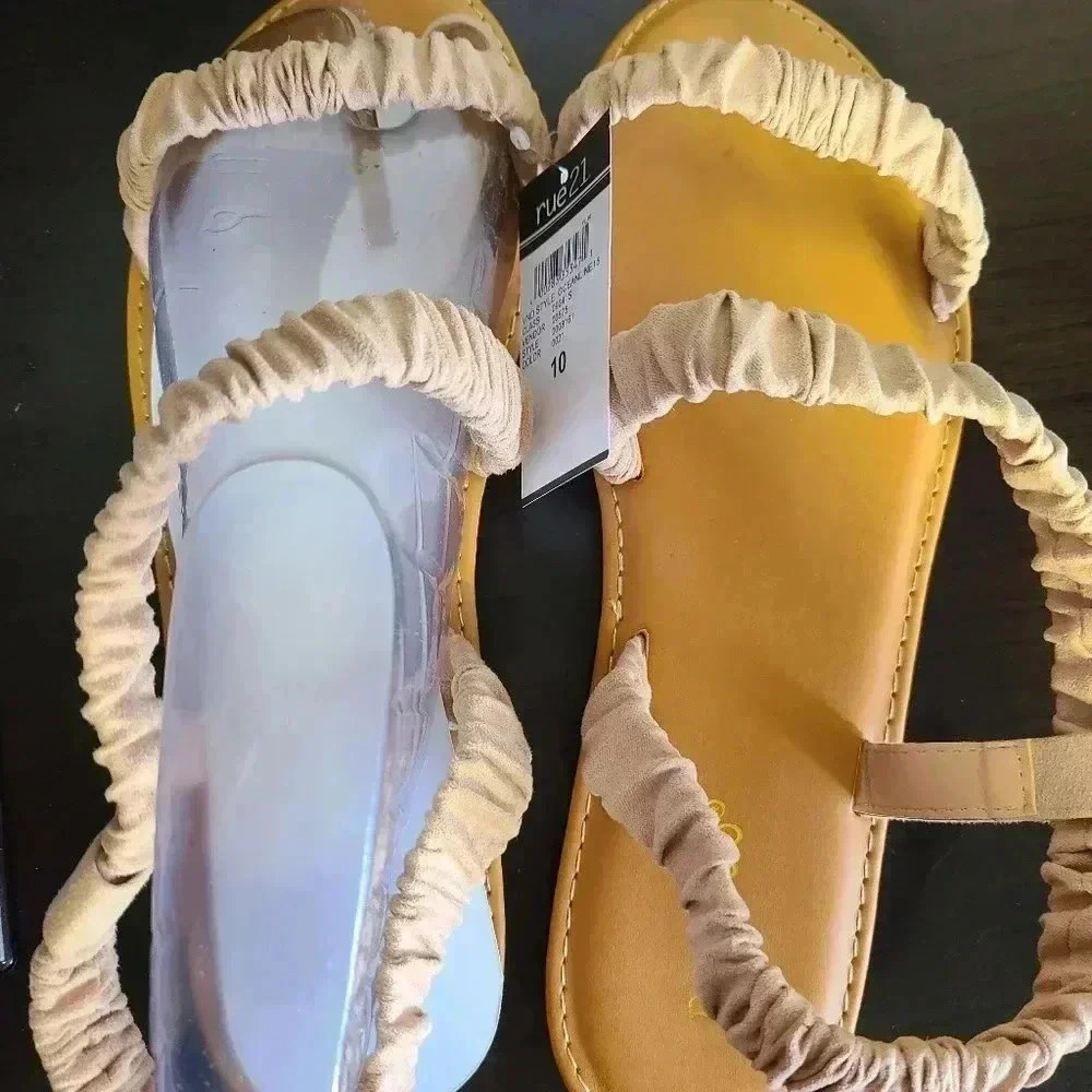 Women's Nude/Tan Ruched Sandals